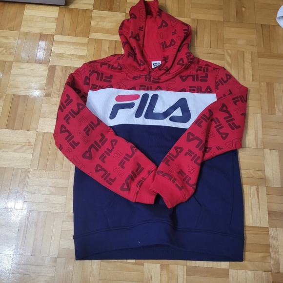 Two hoddies - Picture 7 of 8